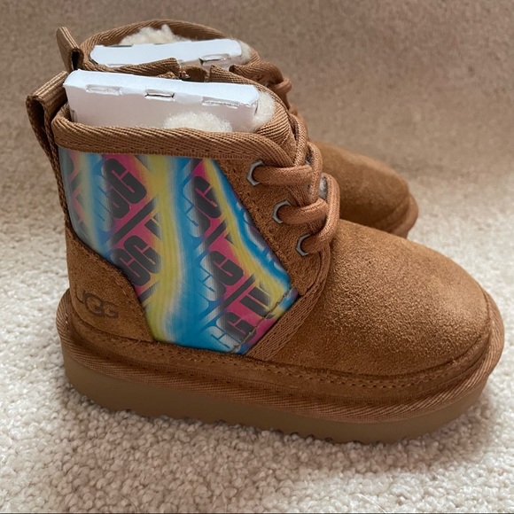 UGG Other - UGG Girls Neumel Chromatic Logo Boots
